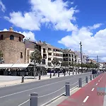 New Pins Ii, Climatizado Y A 120m De La Playa דירה